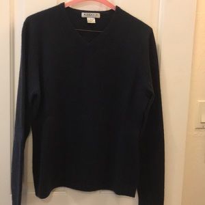 Wendy B cashmere v-neck sweater